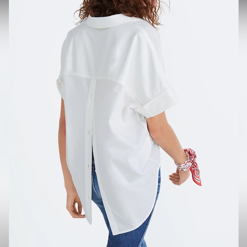Madewell courier button back shirt